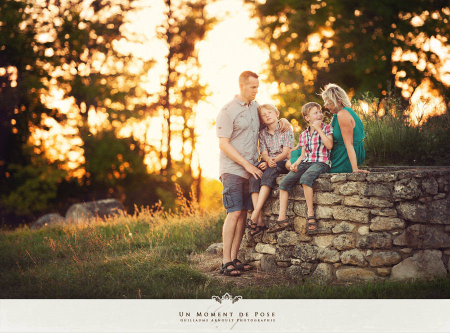 Séance famille - Bordeaux - Saint Emilion - Gironde - Guillaume Arnoult photographe - un moment de pose-18