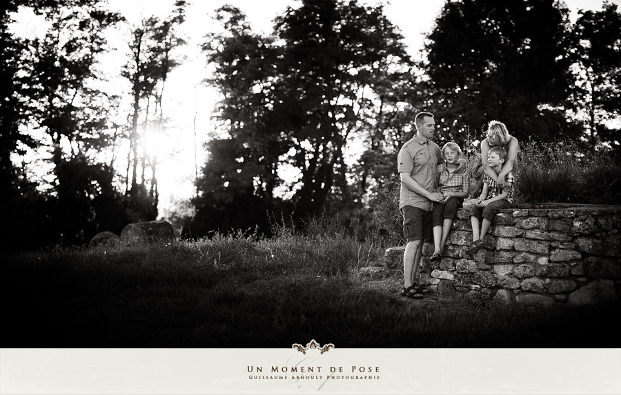 Séance famille - Bordeaux - Saint Emilion - Gironde - Guillaume Arnoult photographe - un moment de pose-19