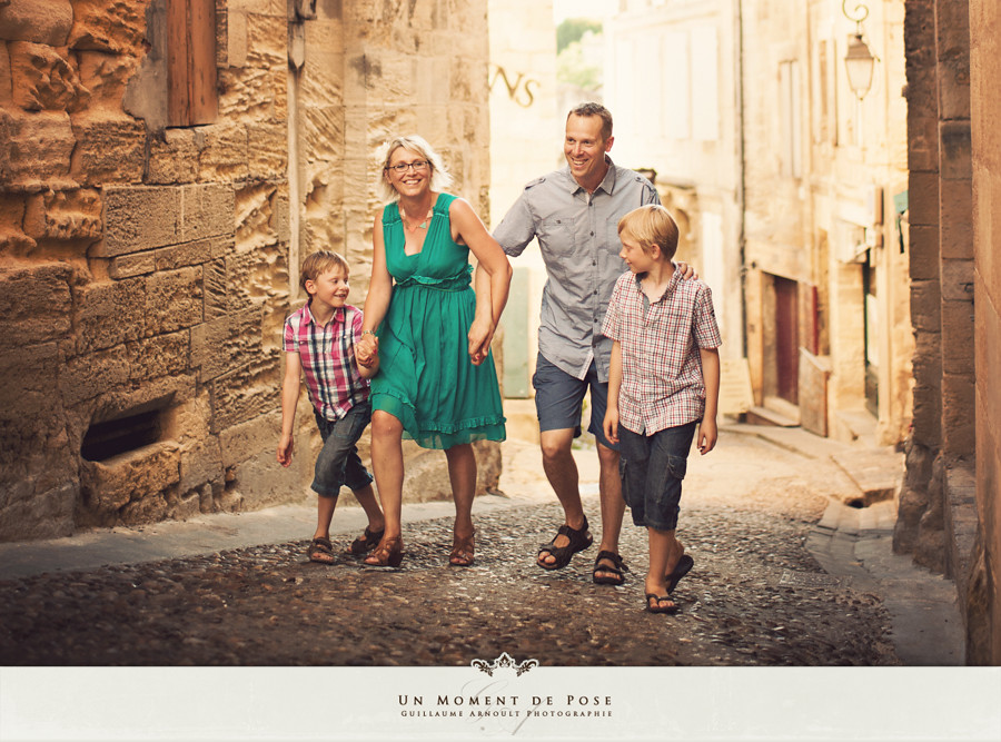 Séance famille - Bordeaux - Saint Emilion - Gironde - Guillaume Arnoult photographe - un moment de pose-4